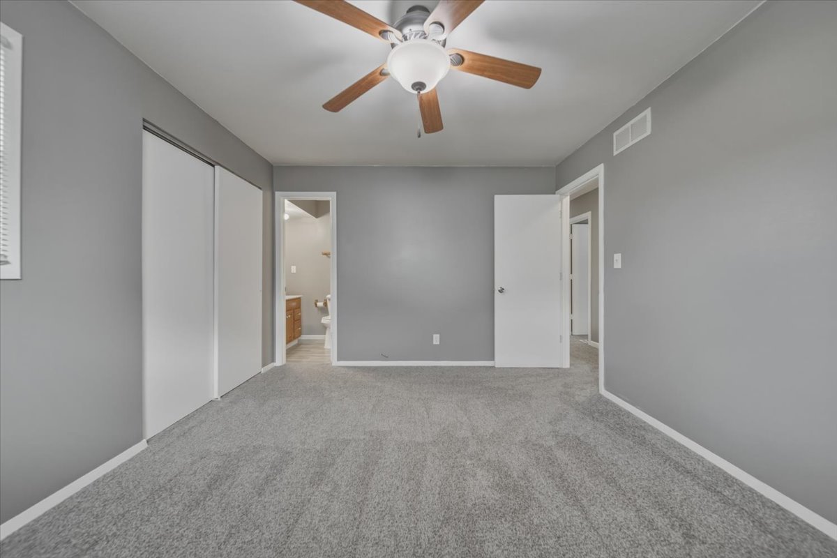 1267 Sunnymeade Drive Property Photo 11