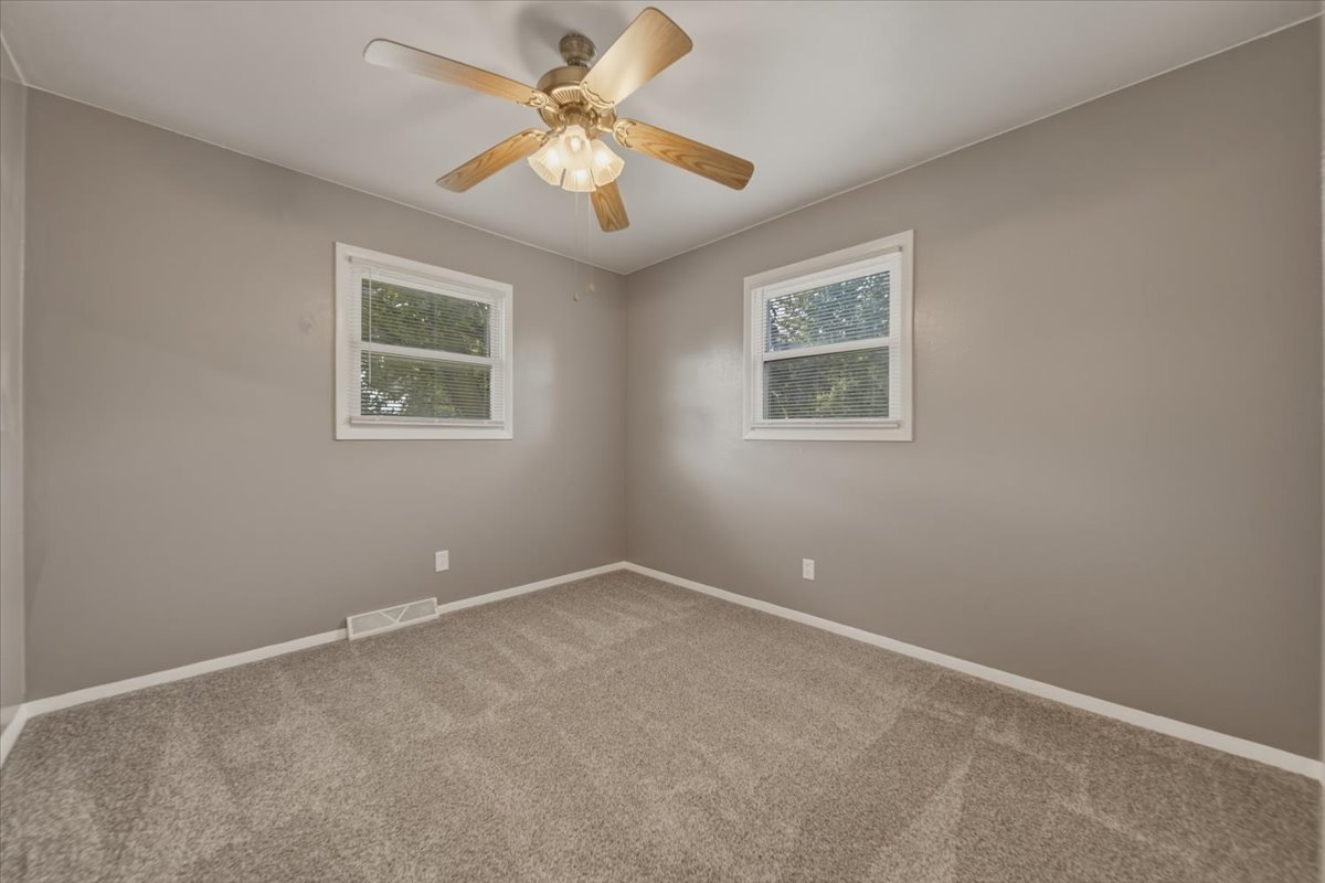 1267 Sunnymeade Drive Property Photo 15
