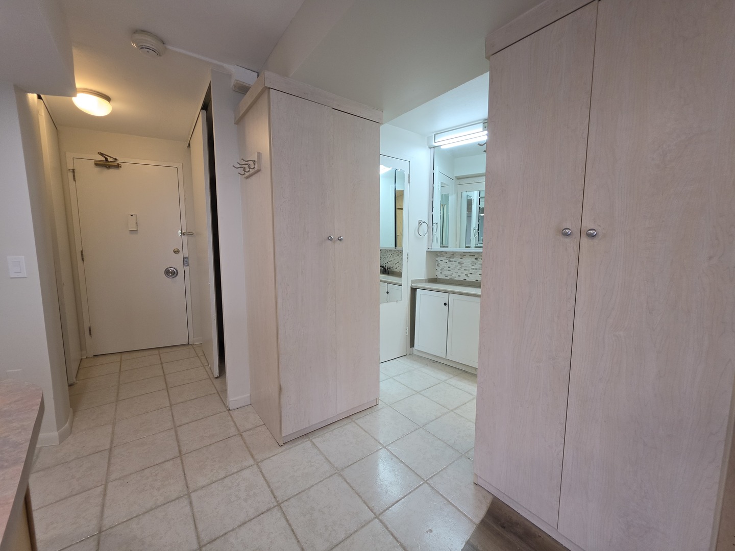 300 N State Street 3012 Property Photo 10