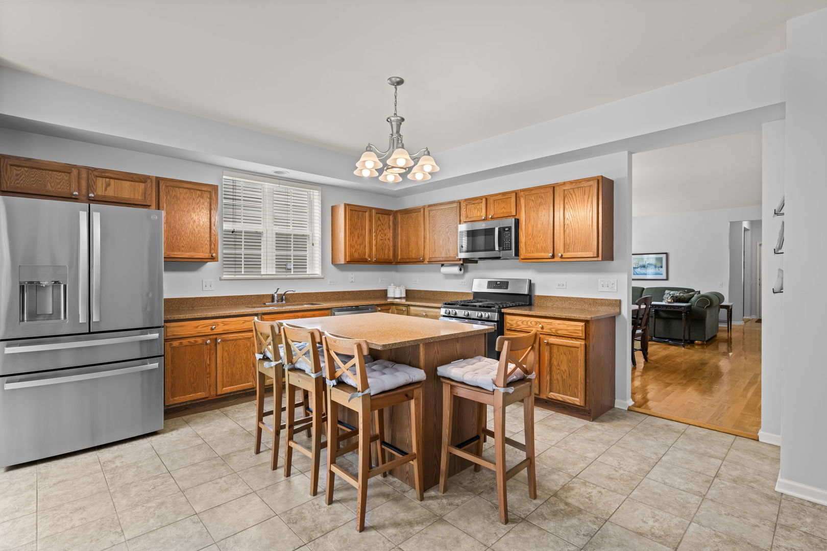13952 Palisades Avenue Property Photo 12