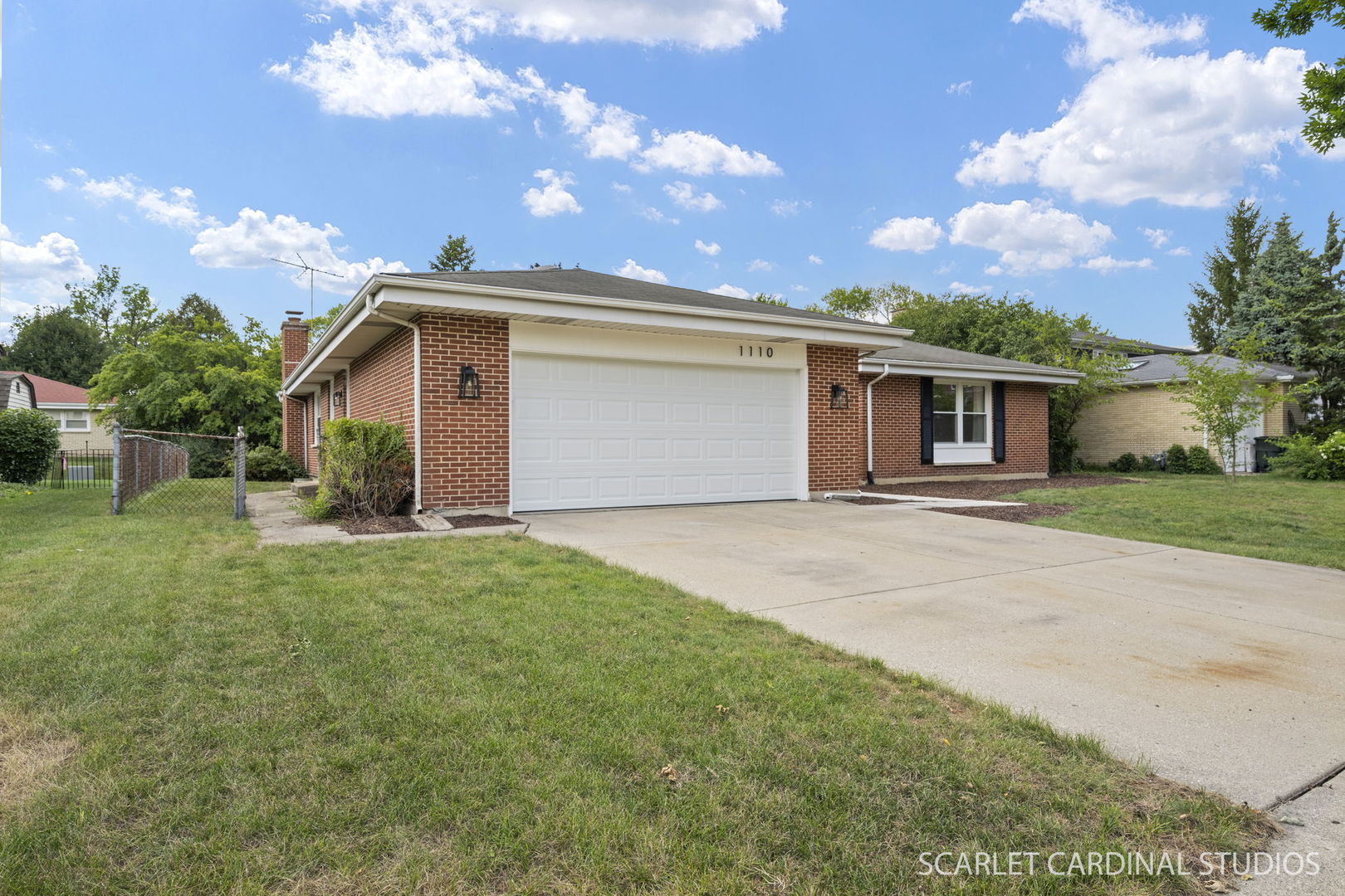 1110 S Fernandez Avenue Property Photo 2