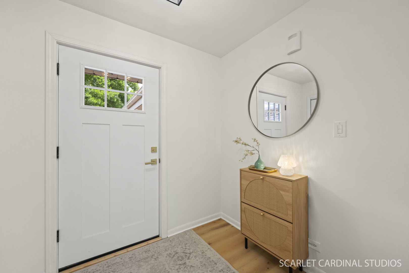 1110 S Fernandez Avenue Property Photo 3