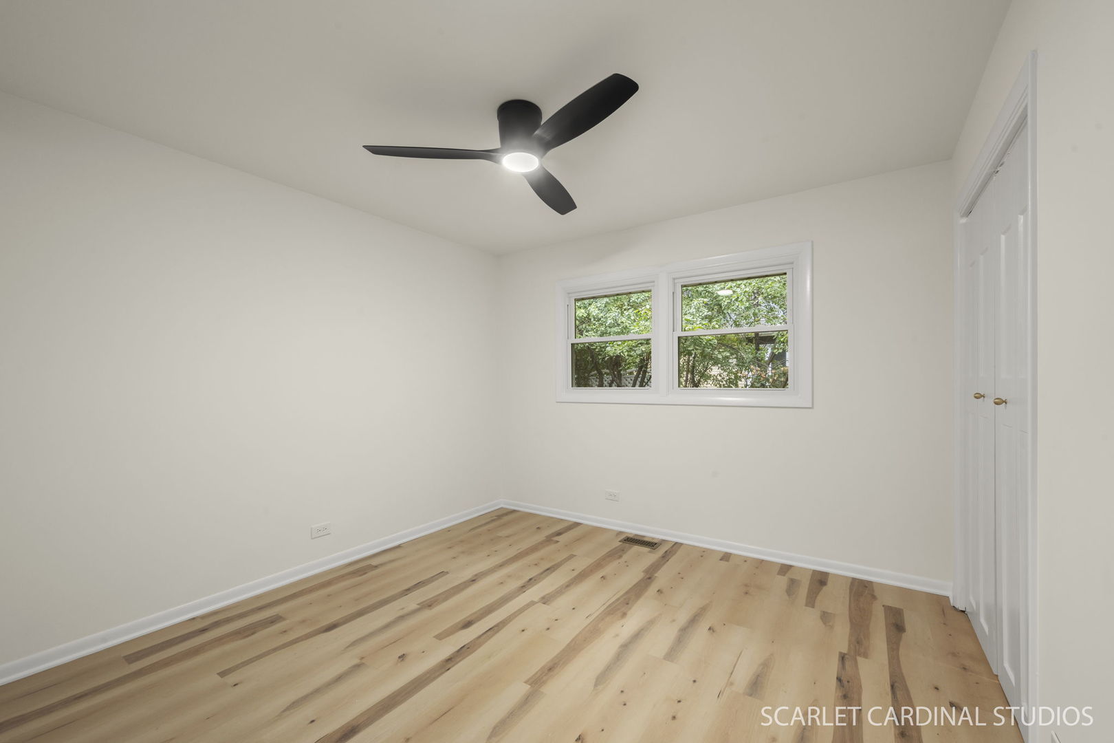1110 S Fernandez Avenue Property Photo 18