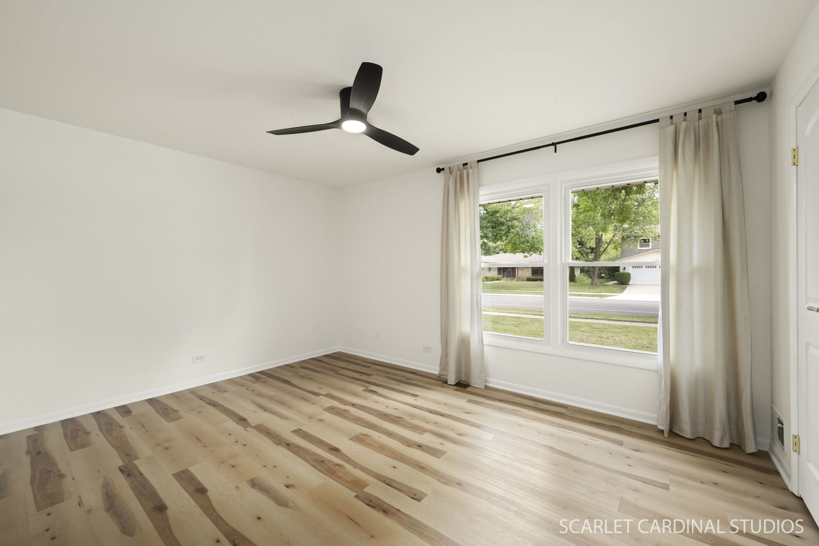 1110 S Fernandez Avenue Property Photo 21