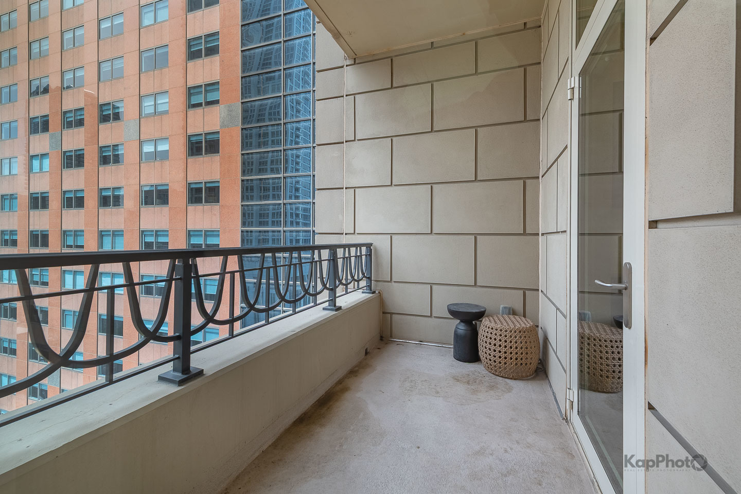 118 E Erie Street 18d Property Photo 26