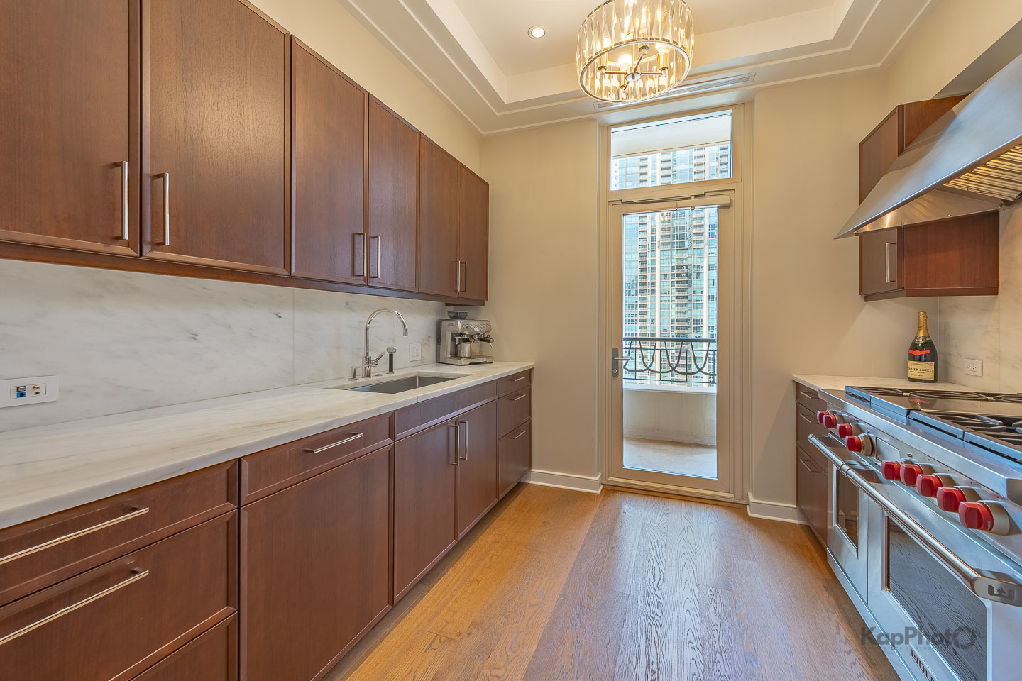 118 E Erie Street 18d Property Photo 36