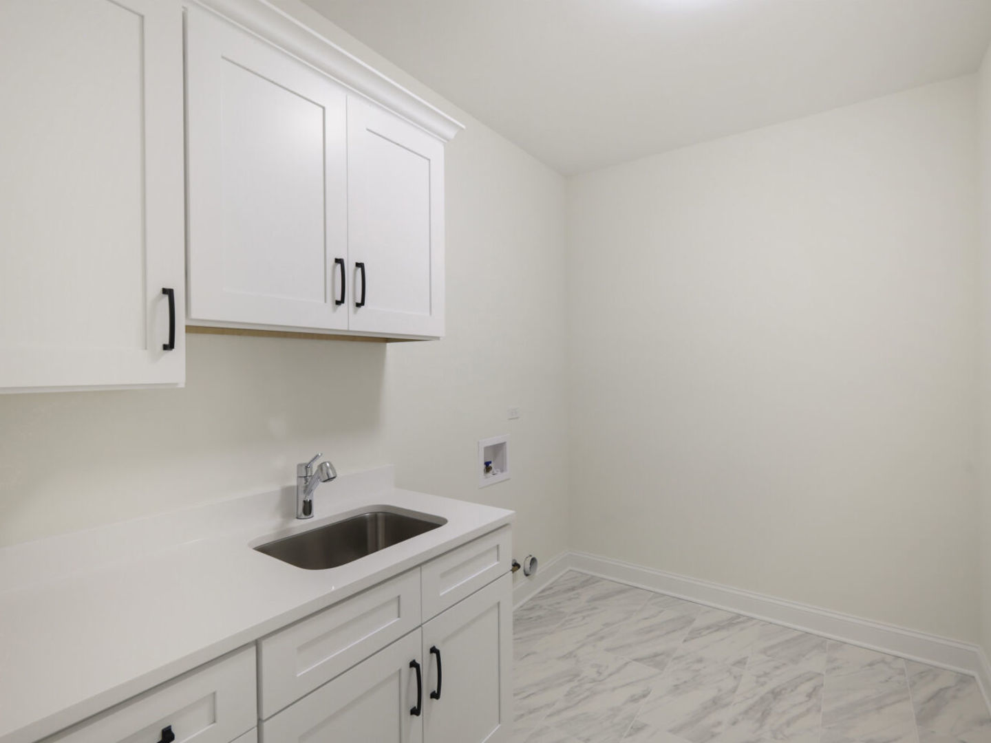 22660 Frontier Court Property Photo 23
