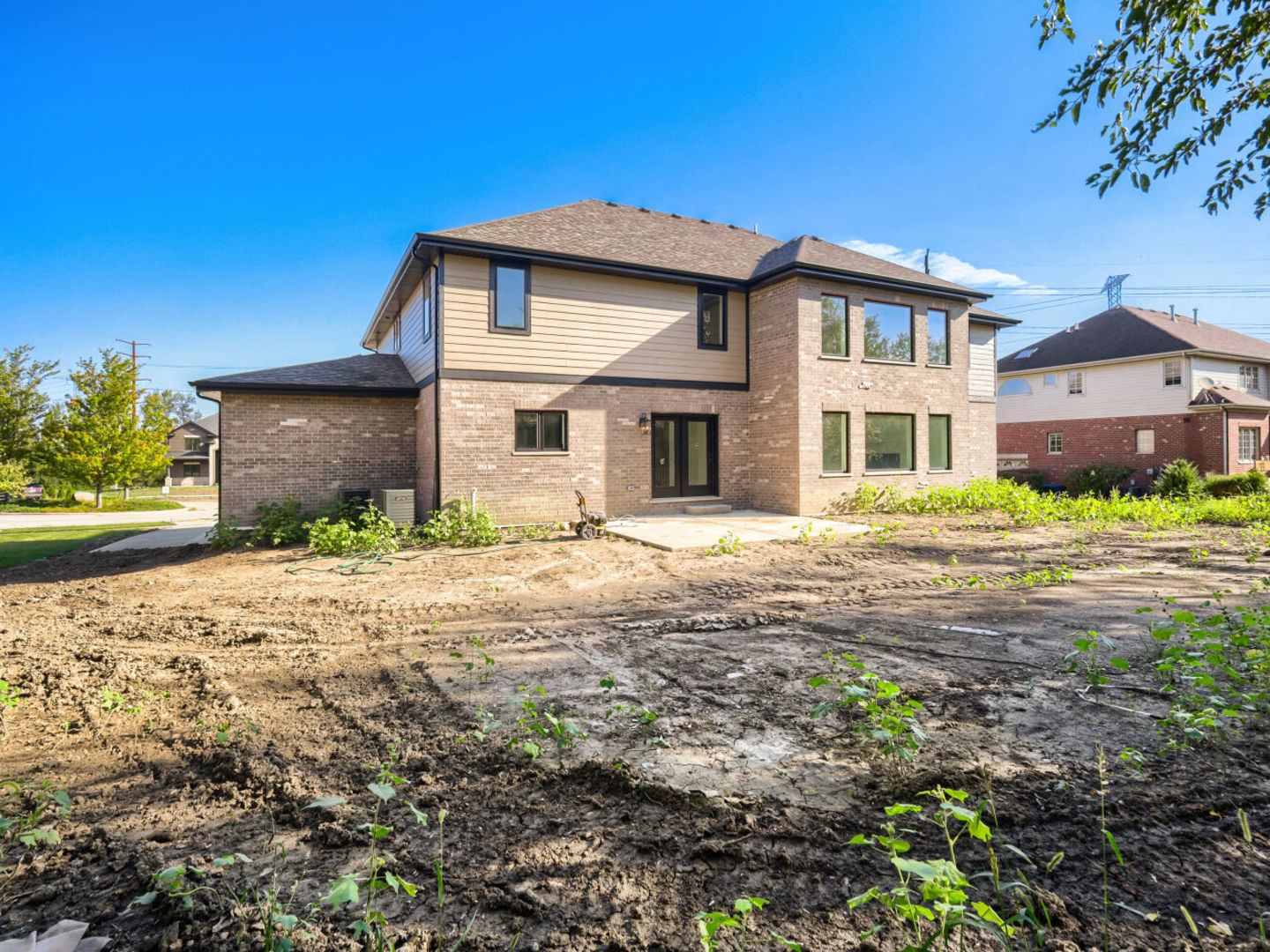 22660 Frontier Court Property Photo 26