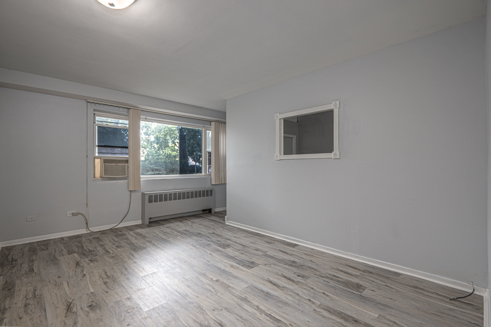 6139 N Seeley Avenue G Property Photo 4