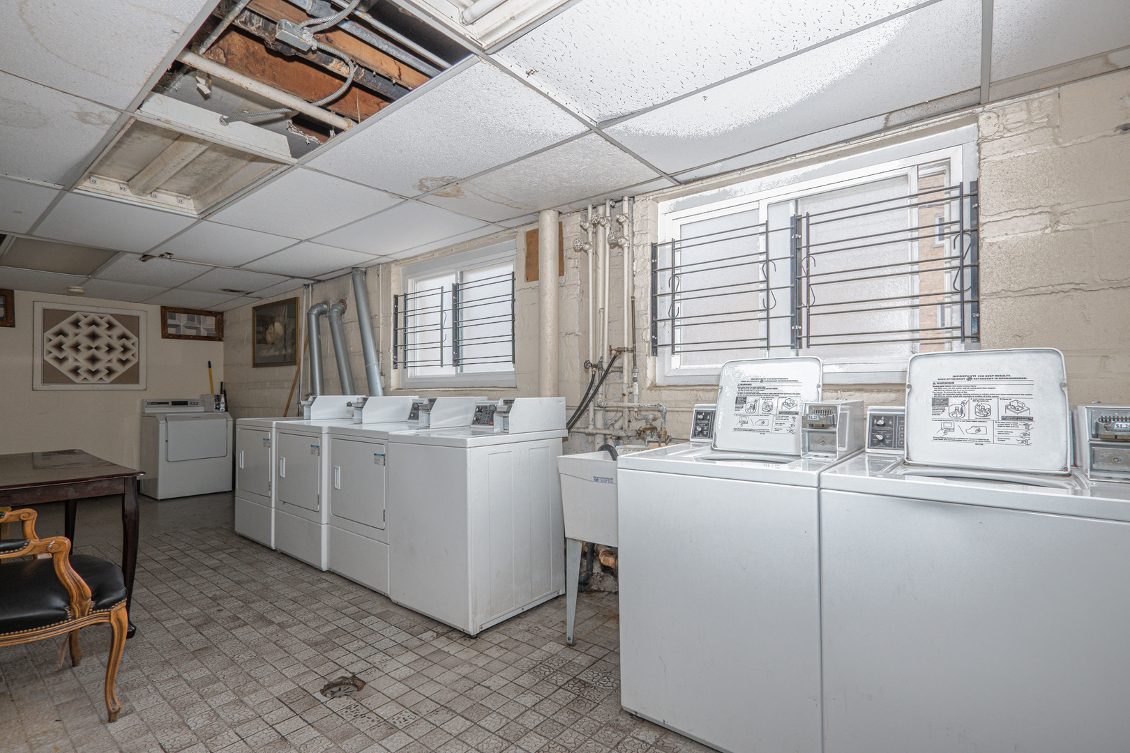 6139 N Seeley Avenue G Property Photo 12