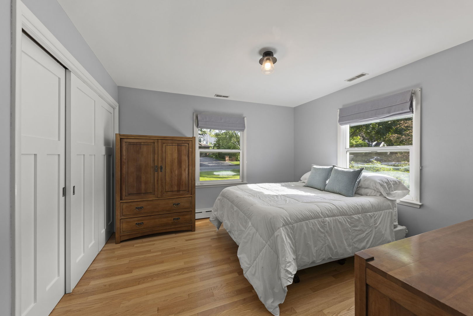 304 S Loomis Street Property Photo 15