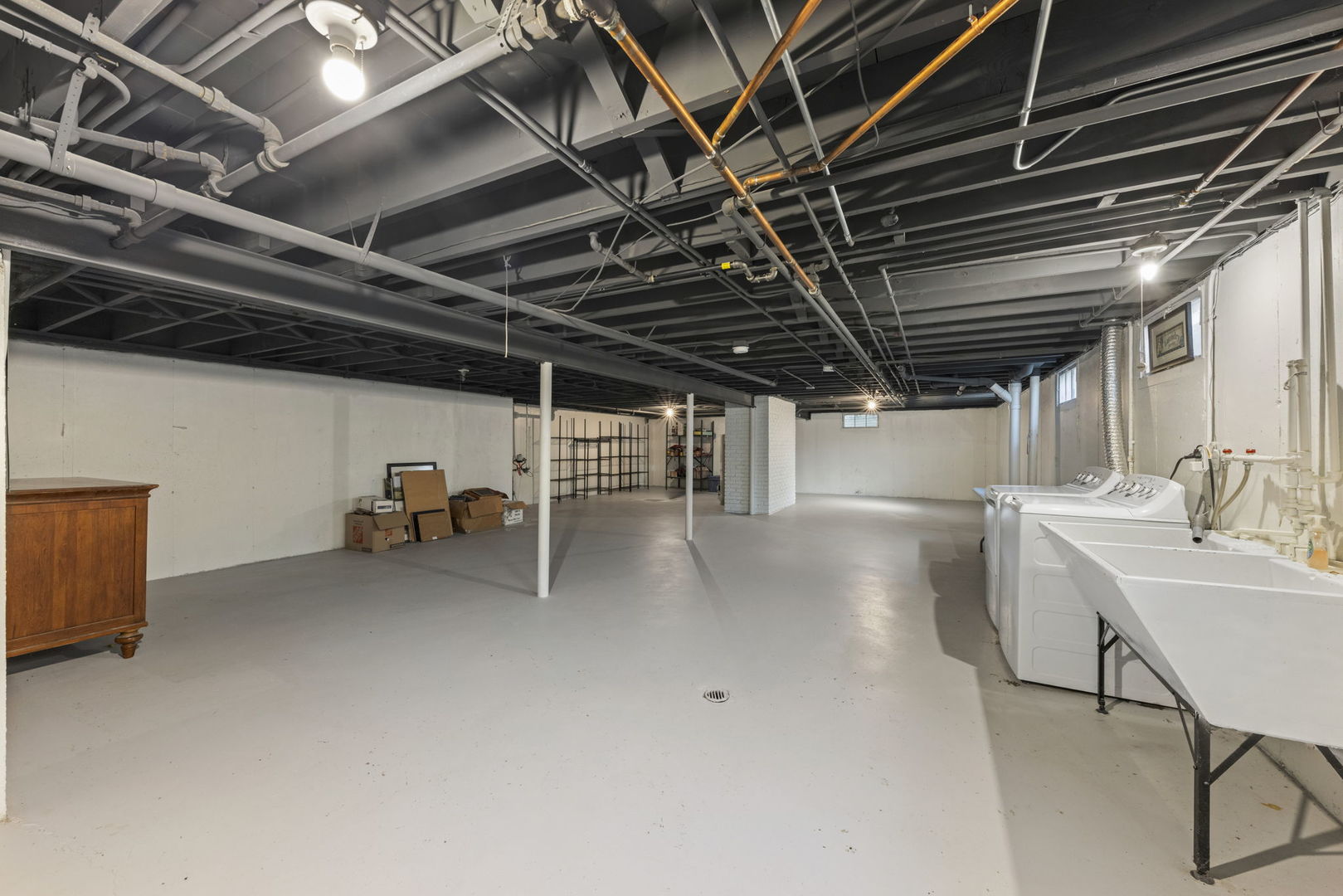 304 S Loomis Street Property Photo 19