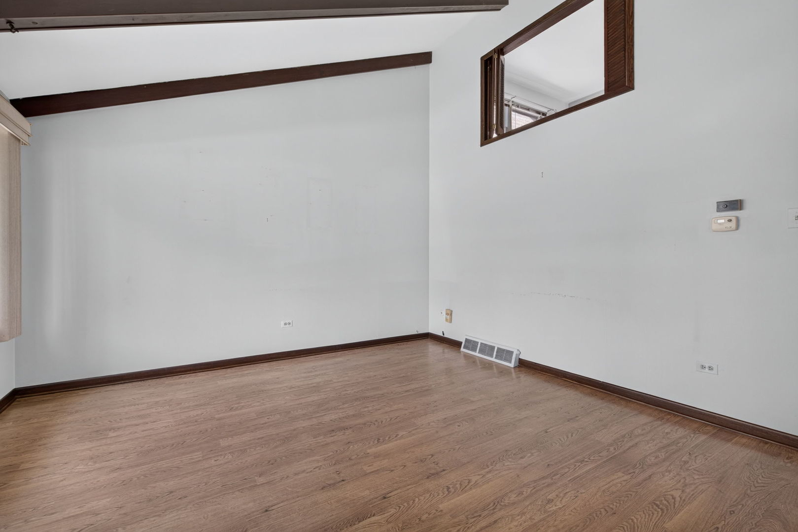5941 S Parkside Avenue Property Photo 8