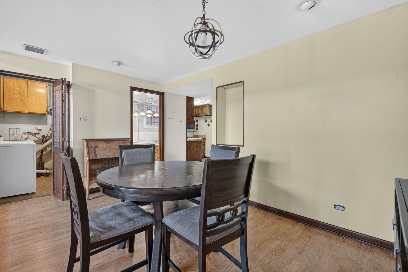 5941 S Parkside Avenue Property Photo 17