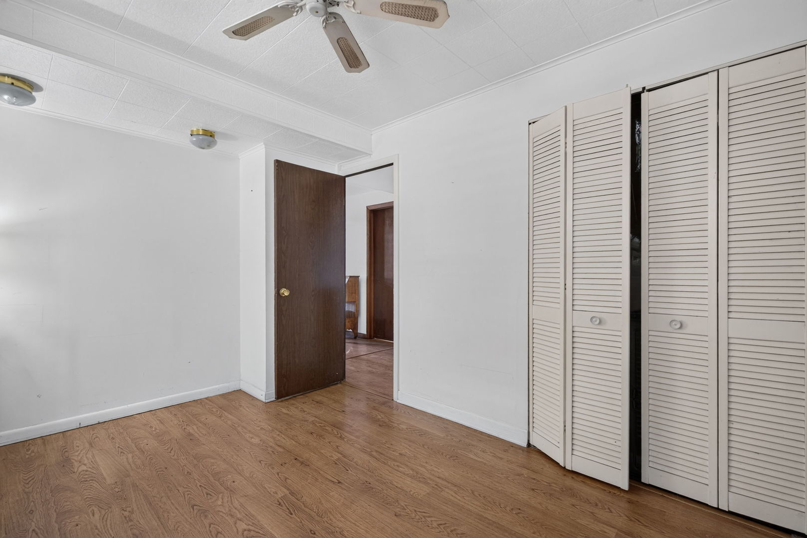 5941 S Parkside Avenue Property Photo 26