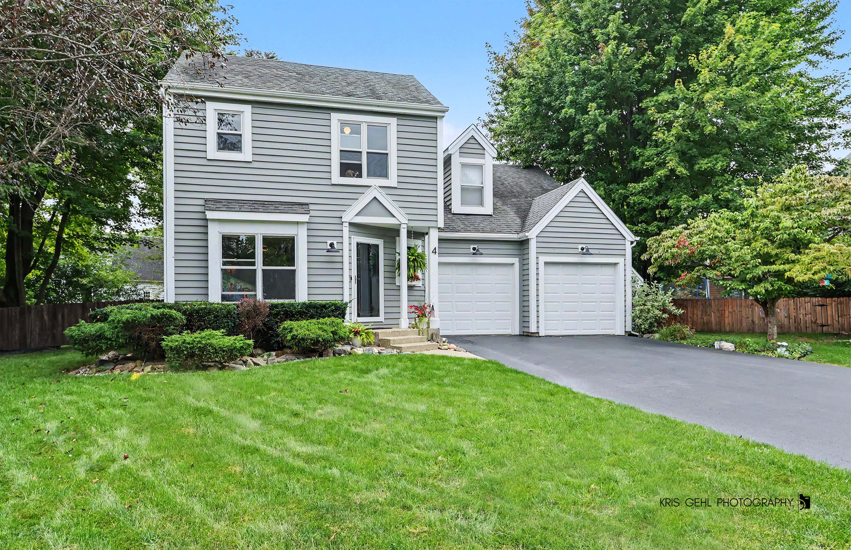 4 Mainsail Court Property Photo 1