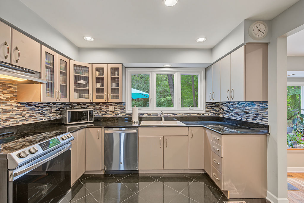 6 Dogwood Road Property Photo 12