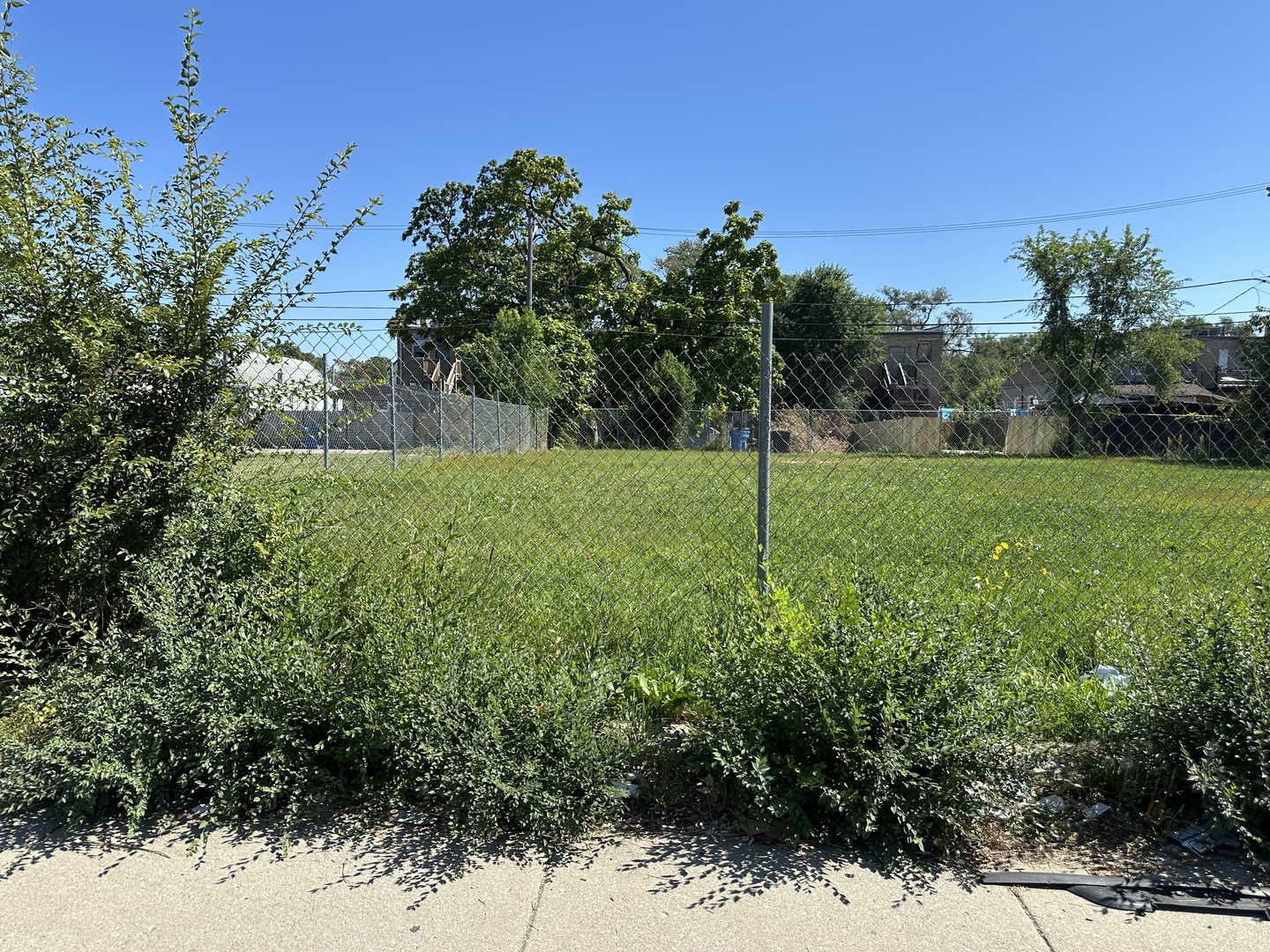 6819 S Ashland Avenue Property Photo 1