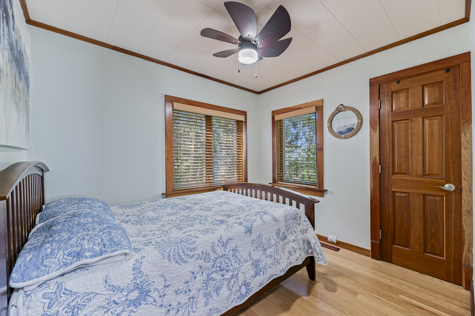 31 S Holly Avenue Property Photo 12