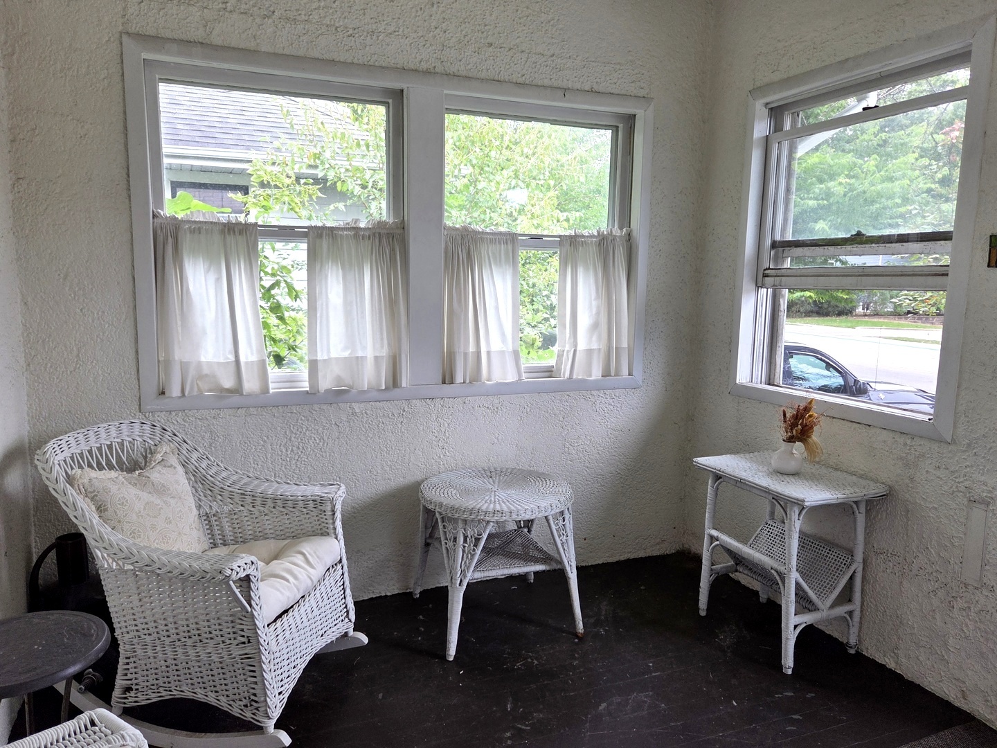 4525 Main Street Property Photo 4