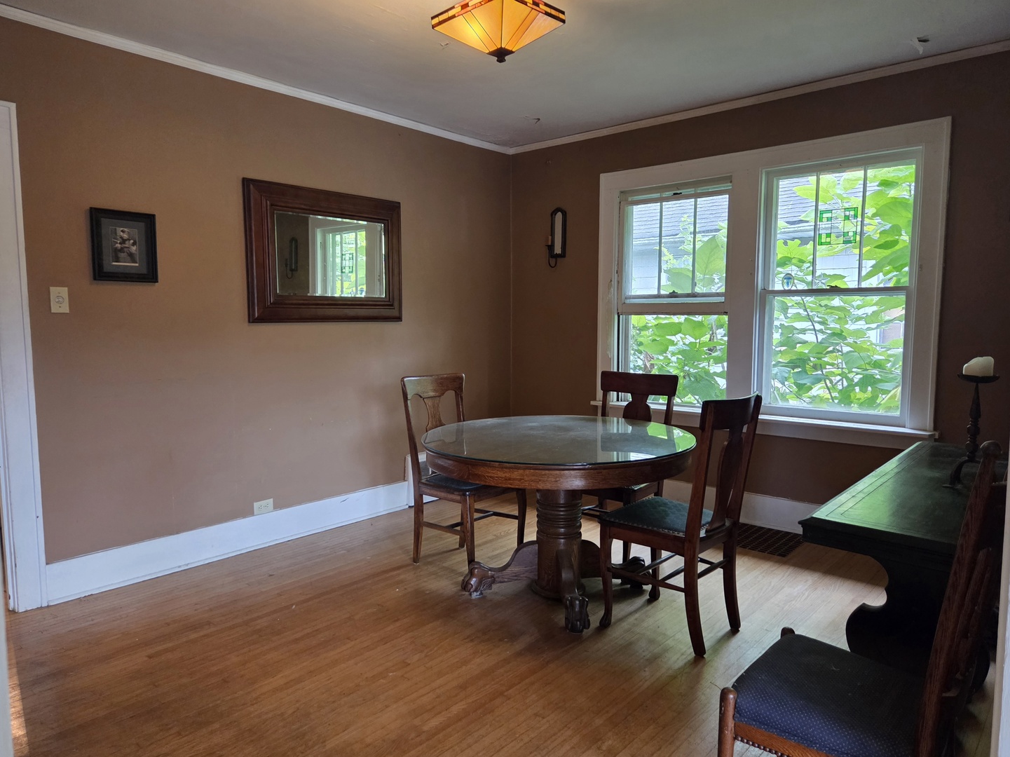 4525 Main Street Property Photo 9