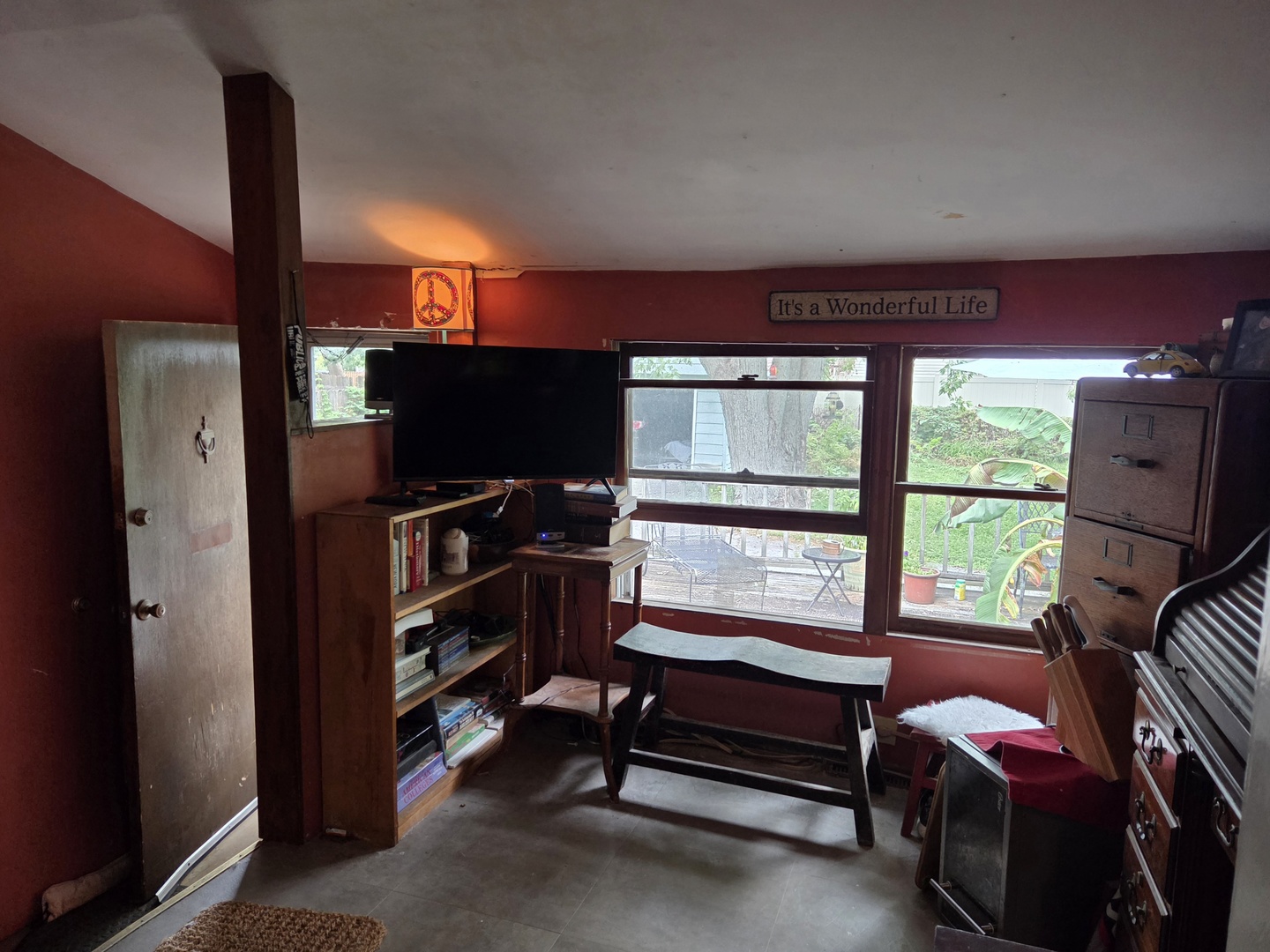 4525 Main Street Property Photo 13