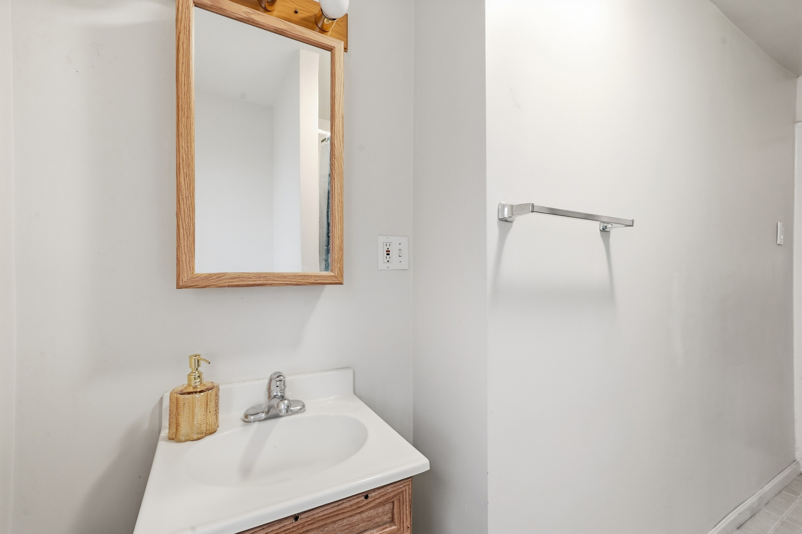 4555 S Halsted Street Property Photo 21