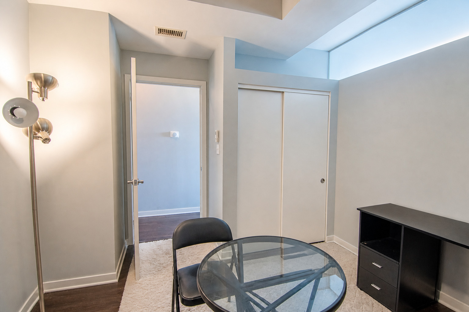 4537 S Drexel Boulevard 604 Property Photo 13