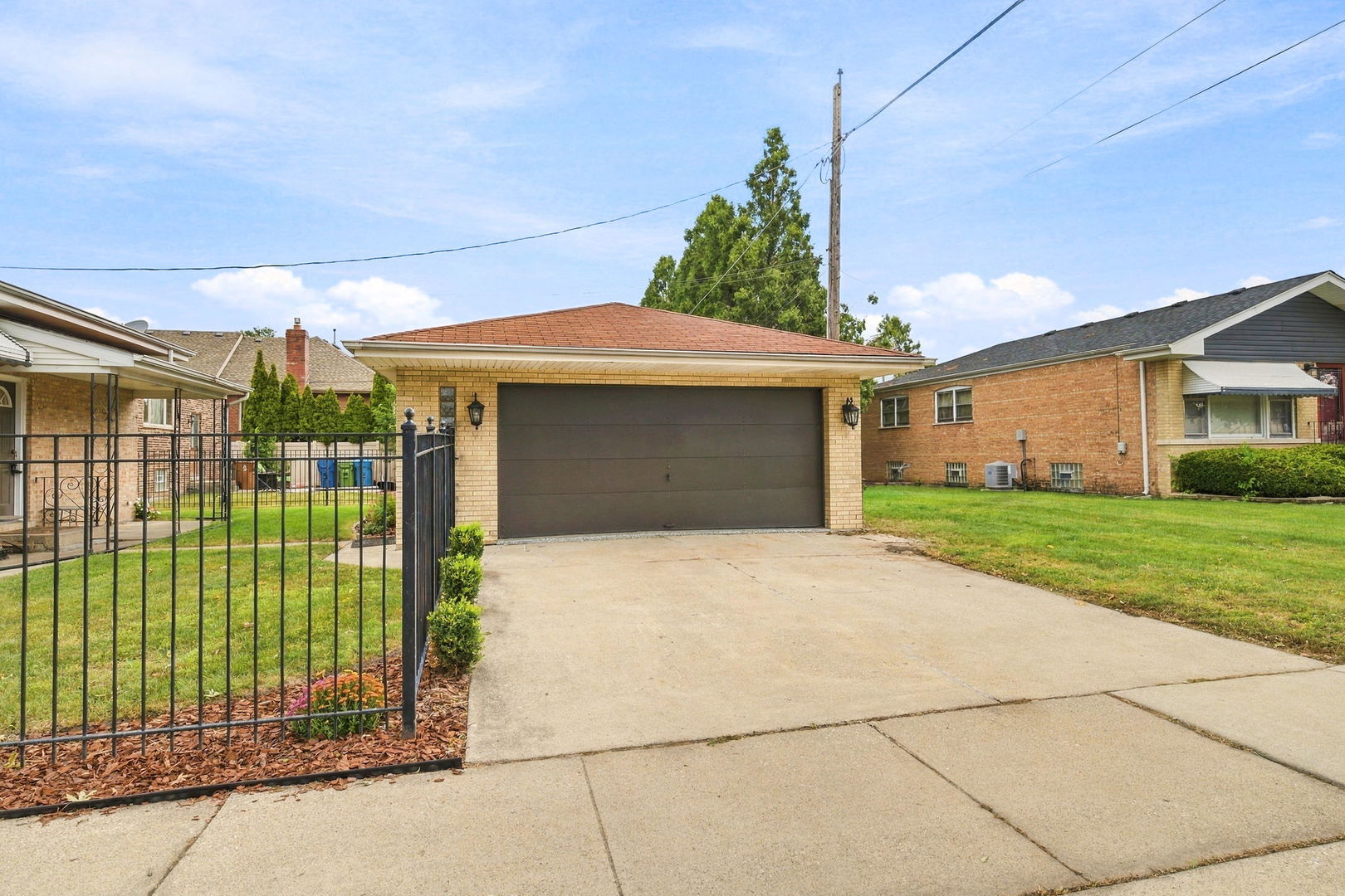 10521 Lavergne Avenue Property Photo 34