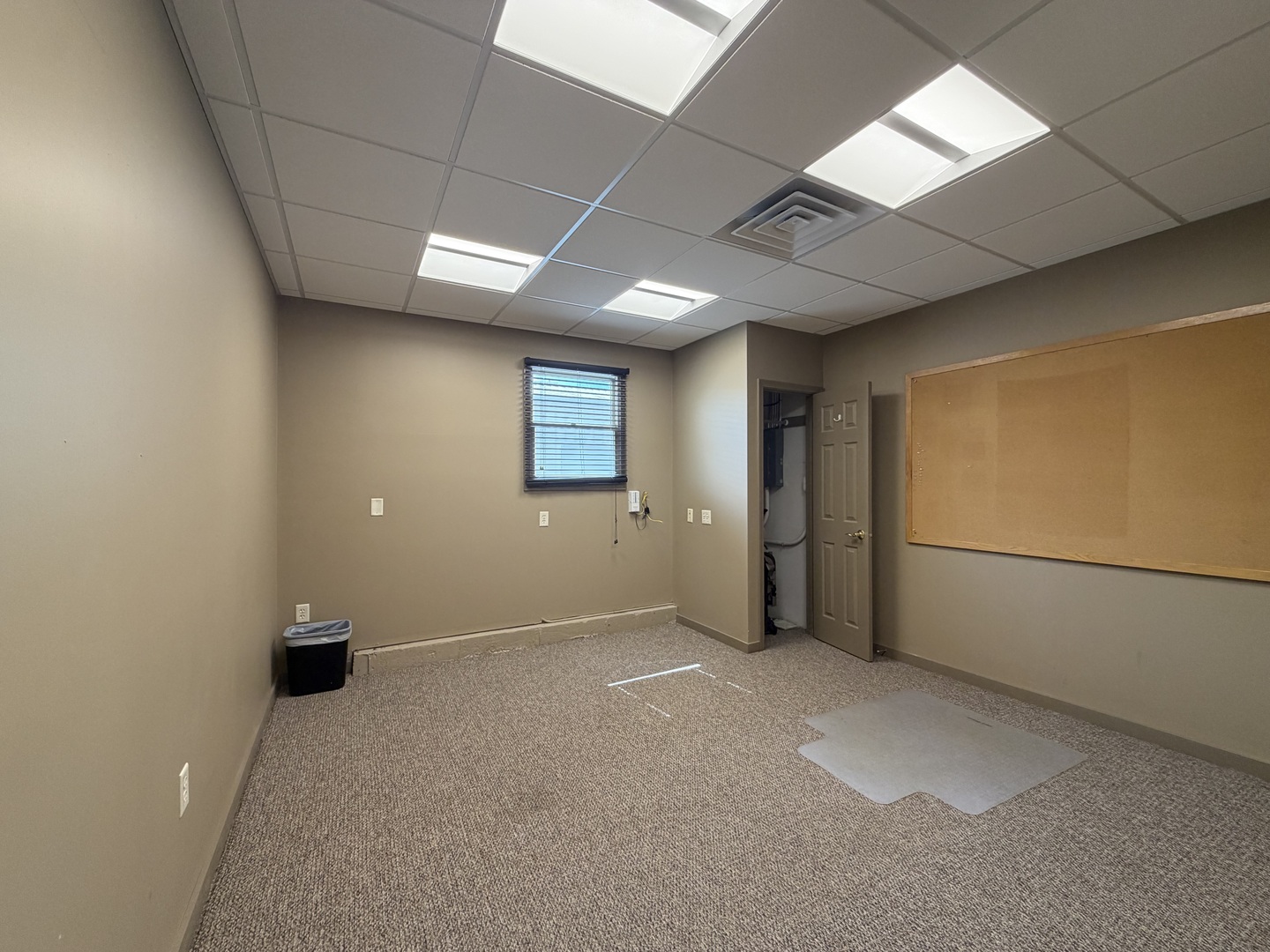 978 Crosby Avenue Property Photo 10
