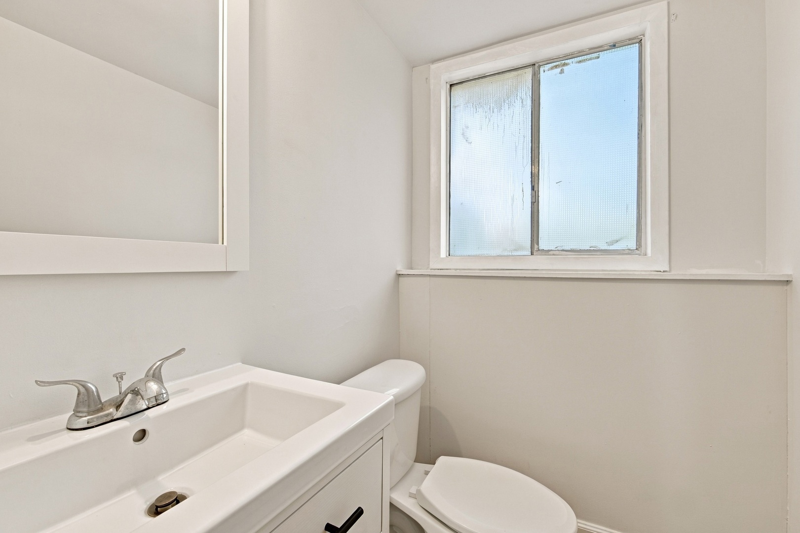 736 Dickens Avenue Property Photo 19