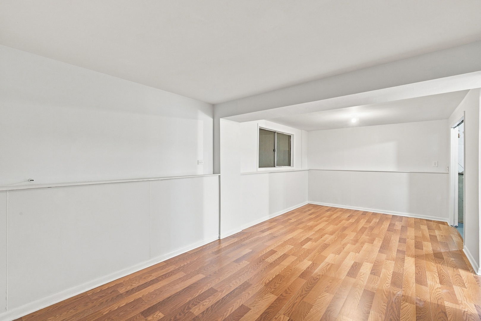 736 Dickens Avenue Property Photo 20