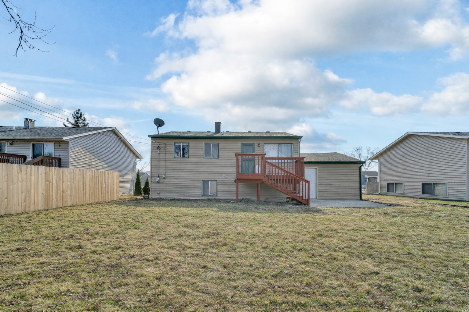 736 Dickens Avenue Property Photo 30