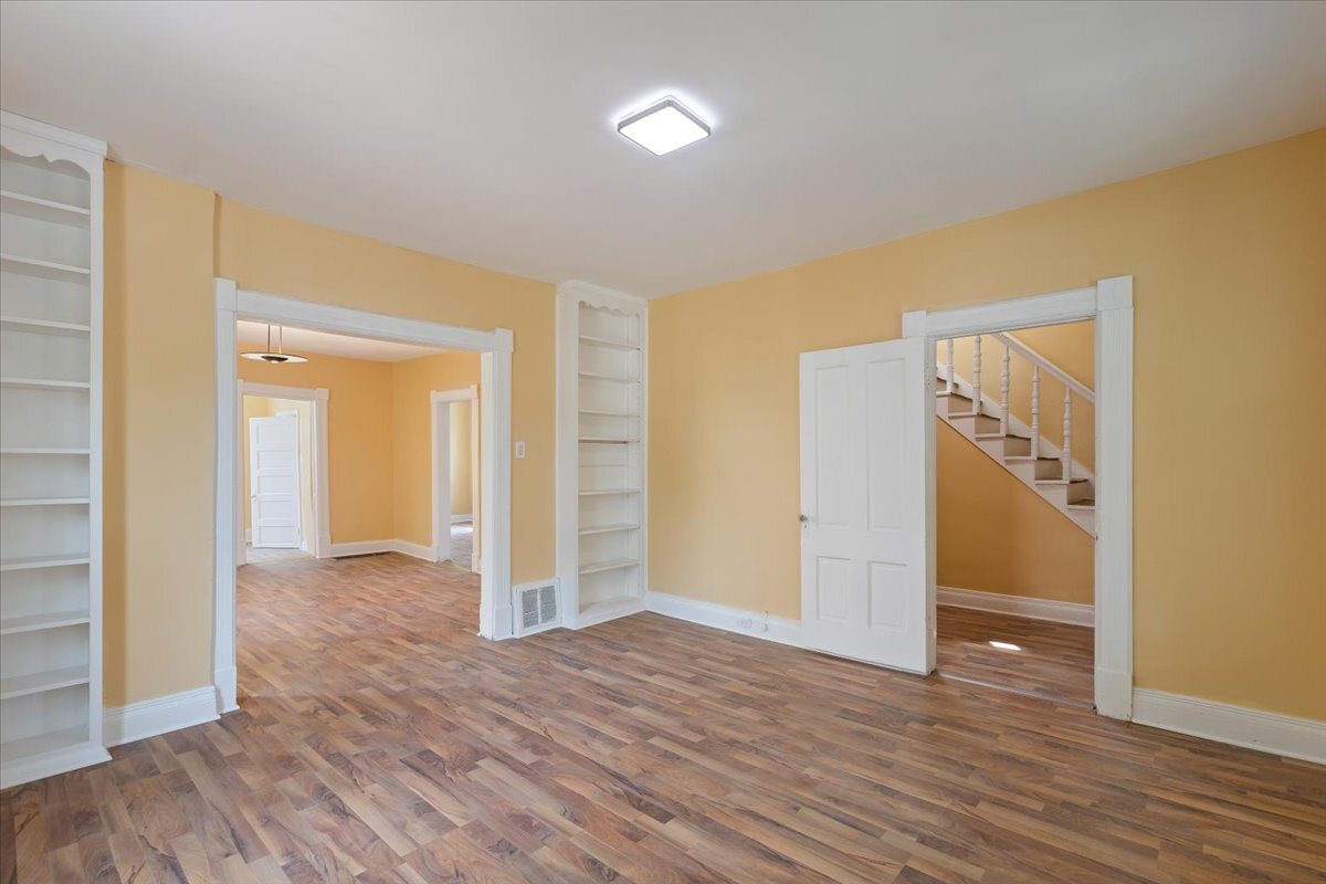 1912 Emerson Street Property Photo 5