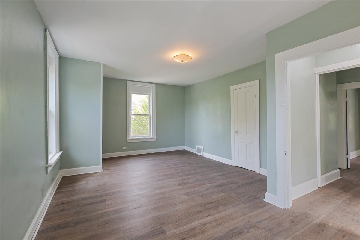 1912 Emerson Street Property Photo 16