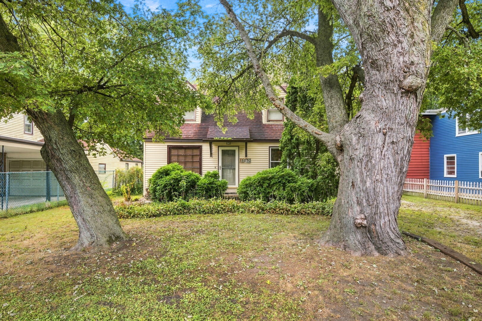 15550 Ridgeway Avenue Property Photo 1