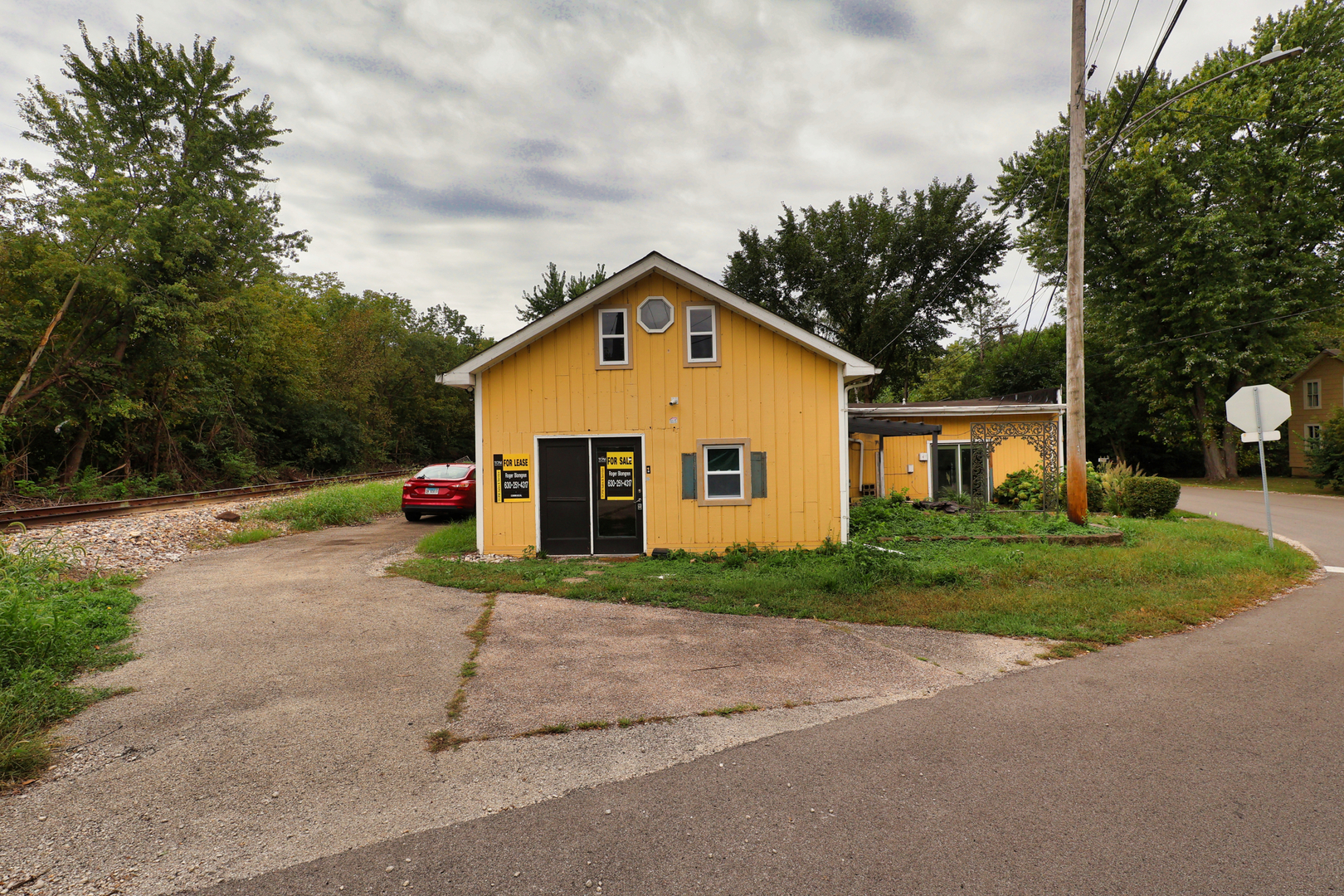 52 N Adams Street Property Photo 2