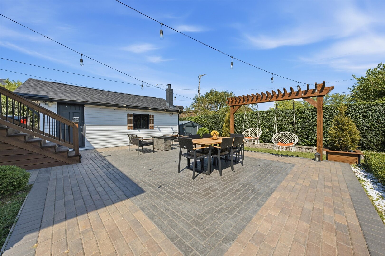 10801 Menard Avenue Property Photo 39