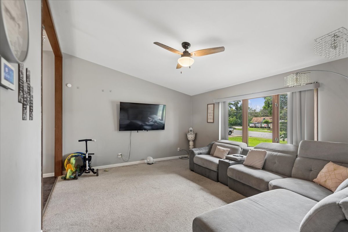 37497 N Il Route 59 Road Property Photo 3