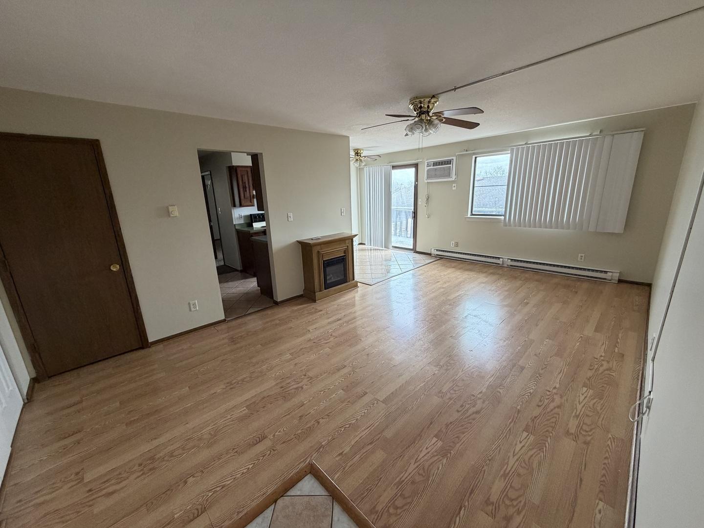 352 N Birch Street Property Photo 2