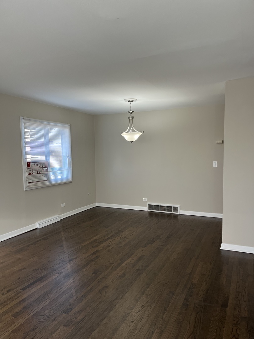 4864 Carol Street D Property Photo 3