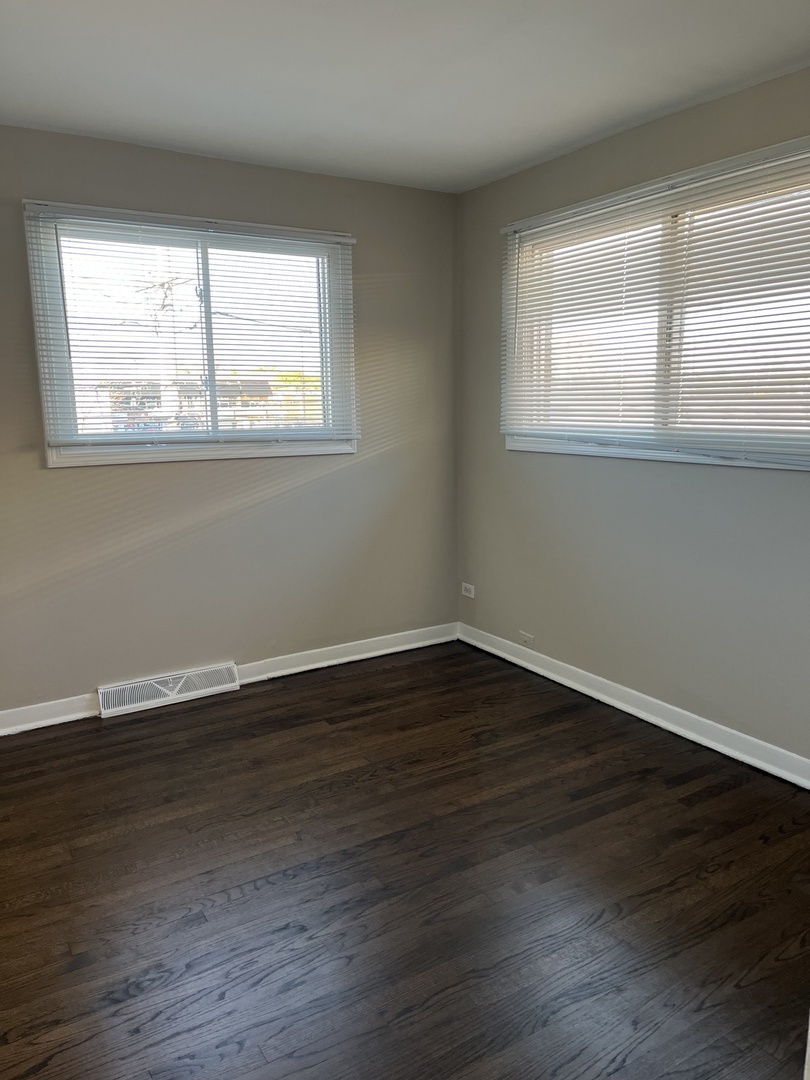4864 Carol Street D Property Photo 24