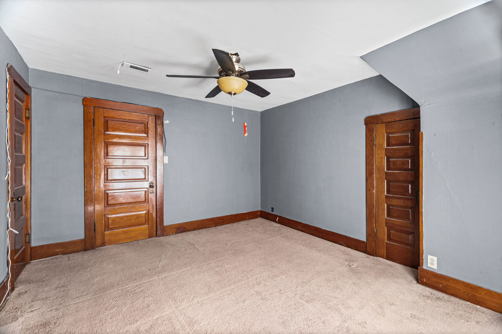 448 Grand Avenue Property Photo 16
