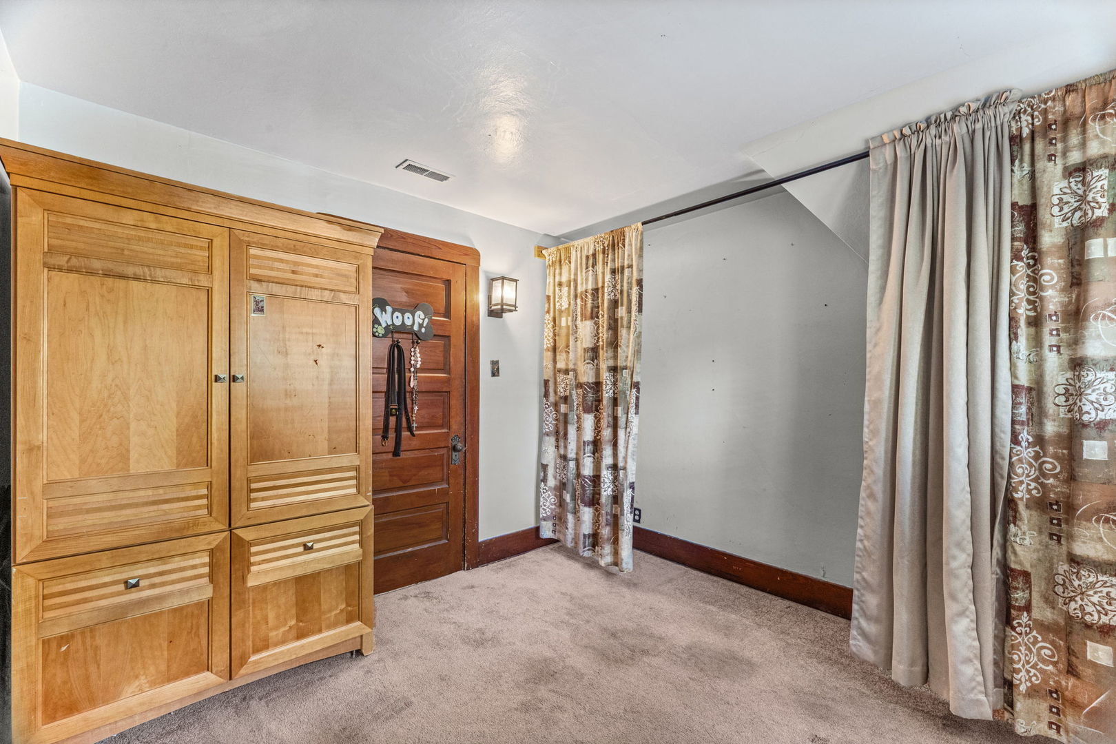 448 Grand Avenue Property Photo 18