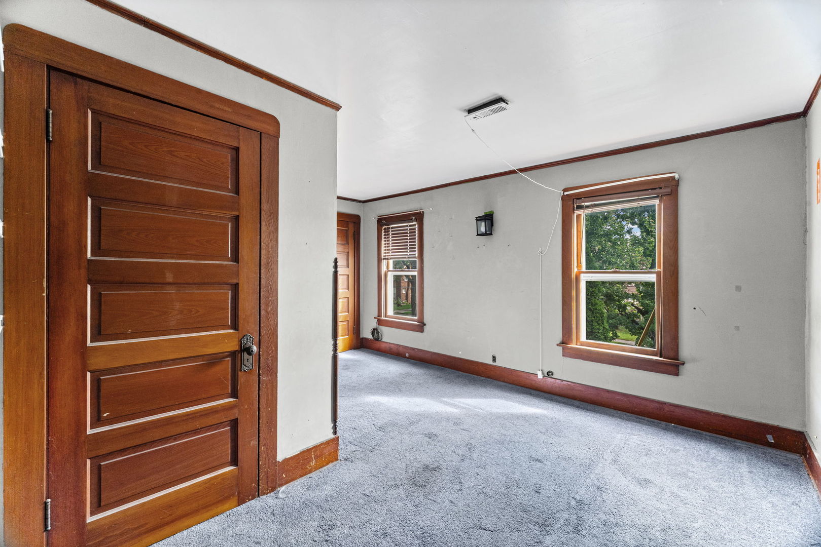 448 Grand Avenue Property Photo 19