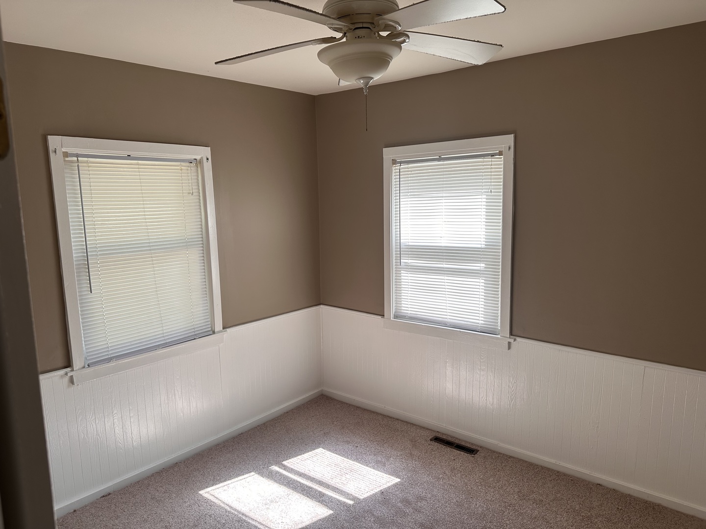 607 Leonard Avenue Property Photo 7