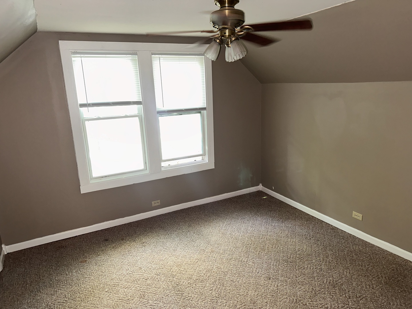 607 Leonard Avenue Property Photo 14