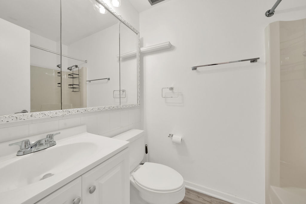 10015 Beverly Drive 404 Property Photo 25