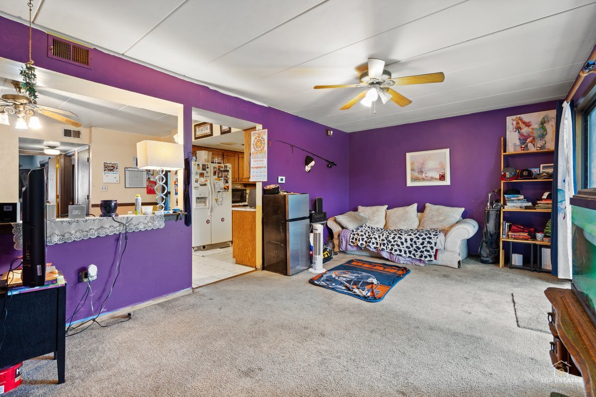12756586 Property Photo 2
