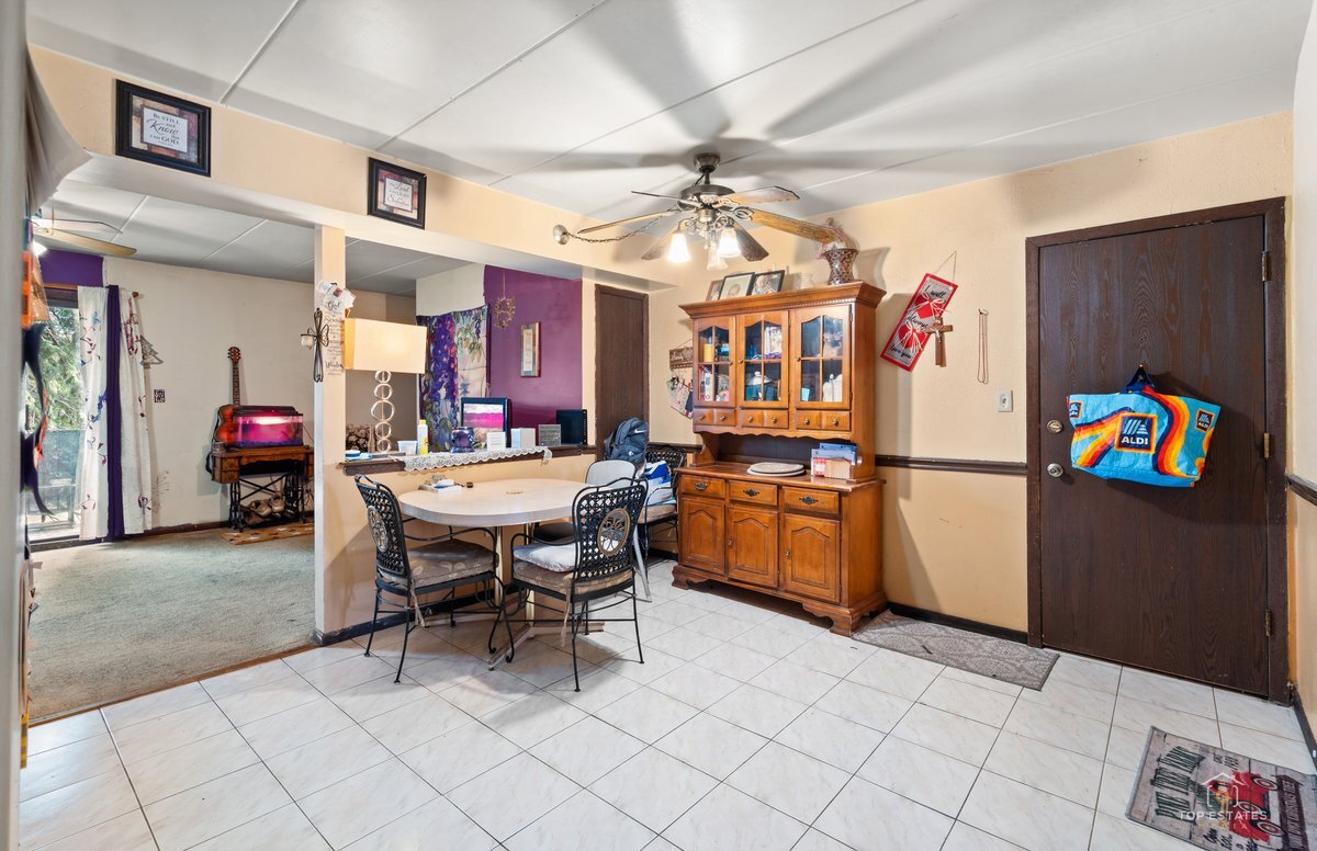 12756586 Property Photo 7